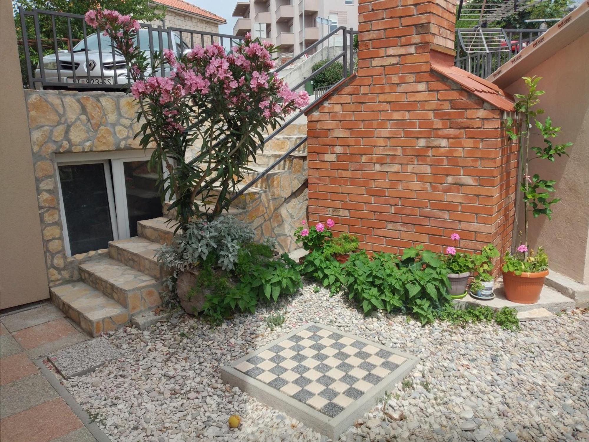 Apartments Cappuccino Podstrana Exterior photo